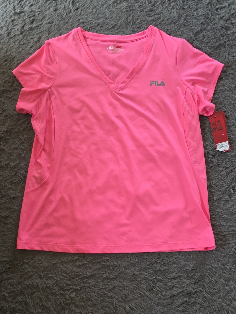 NWT FILA Sz 1X Hot Pink V-Neck Short Sleeve Performance Tee